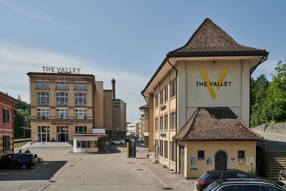 valley_outdoor_004-2560